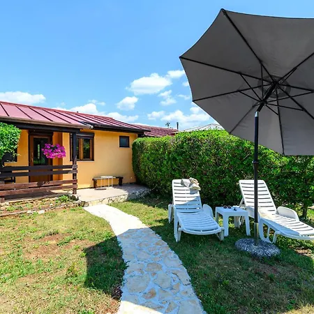 Apartment Lovely In Rovinjsko Selo